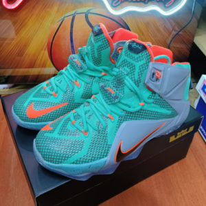 ventas de tenis nike lebron 12